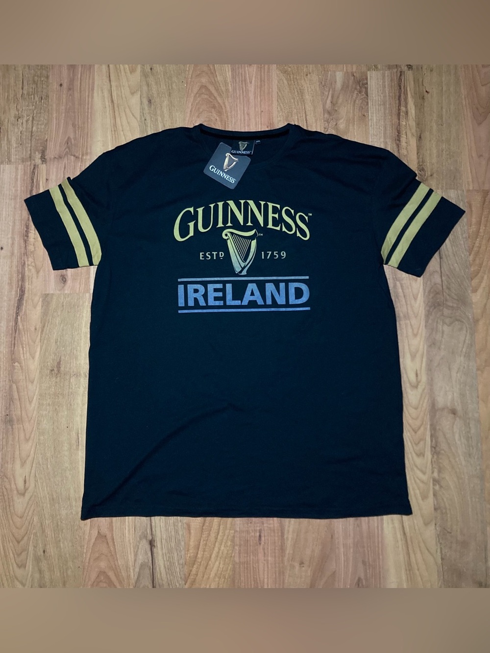 NWT Guinness Beer Ireland Black Short Sleeve Tshirt Mens 3XL Gold Harp Crew Neck